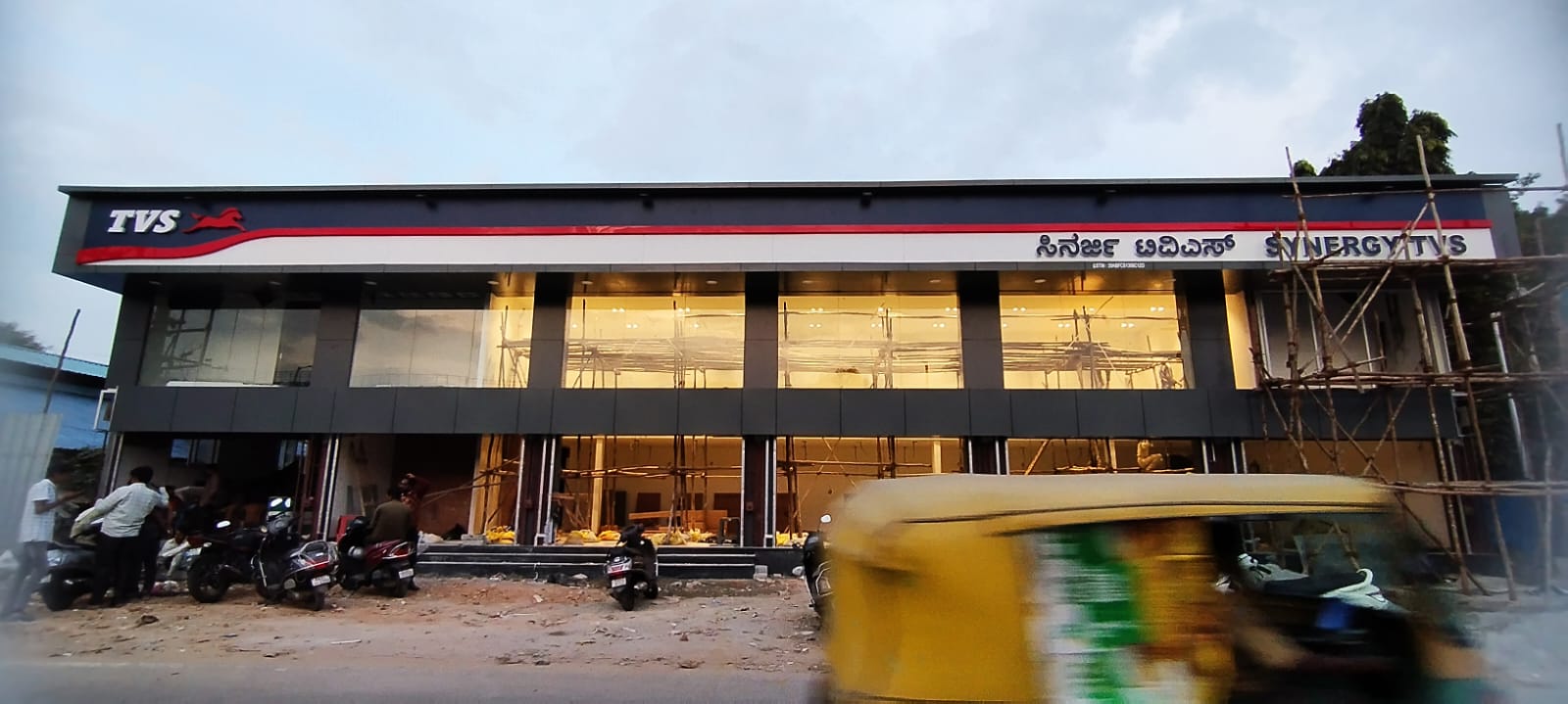 Aluminum Windows Installation